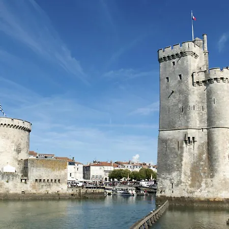 Résidence Uxco H2o Ex Suiteasy * La Rochelle (Charente-Maritime)